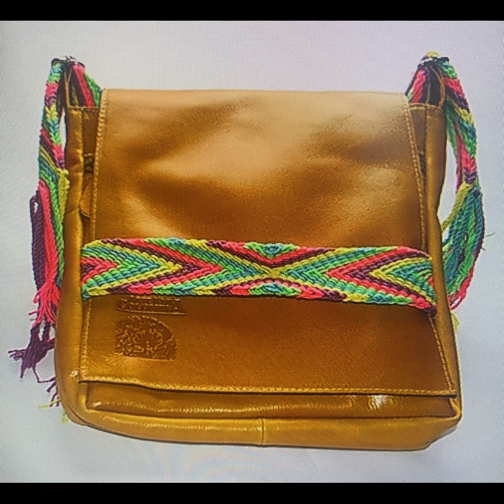 Leather/Wayuu Crossbody